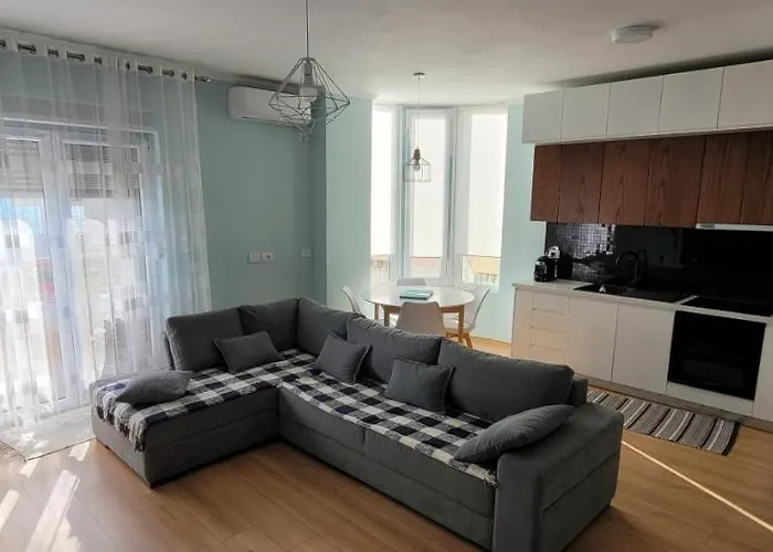 Apartment Sea View New