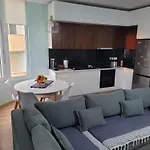 Sea View New דורס