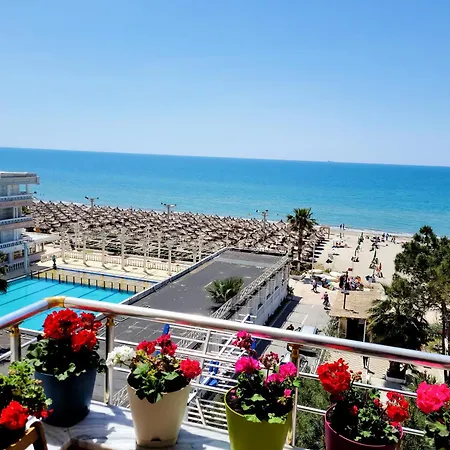Apartment Sea View New